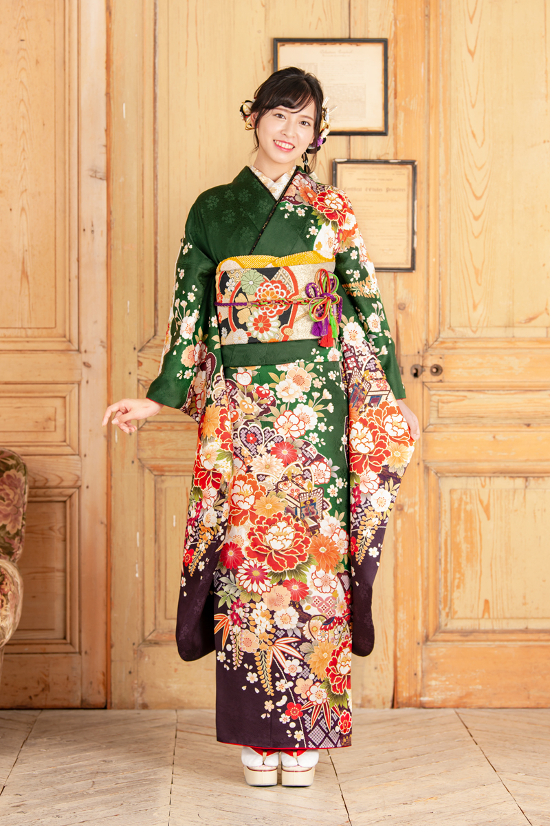 総絞り 牡丹 扇子 菊花 流線 振袖 着物 012a p 総絞り 牡丹 扇子 菊花