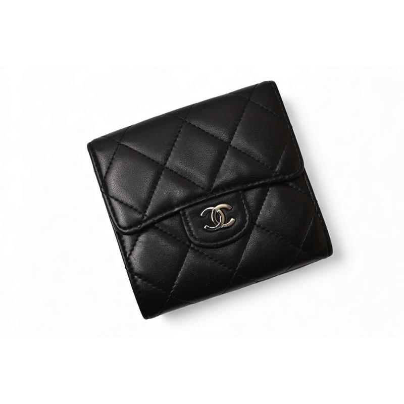 CHANEL（シャネル） 財布 三つ折り財布 マトラッセ ラムスキン