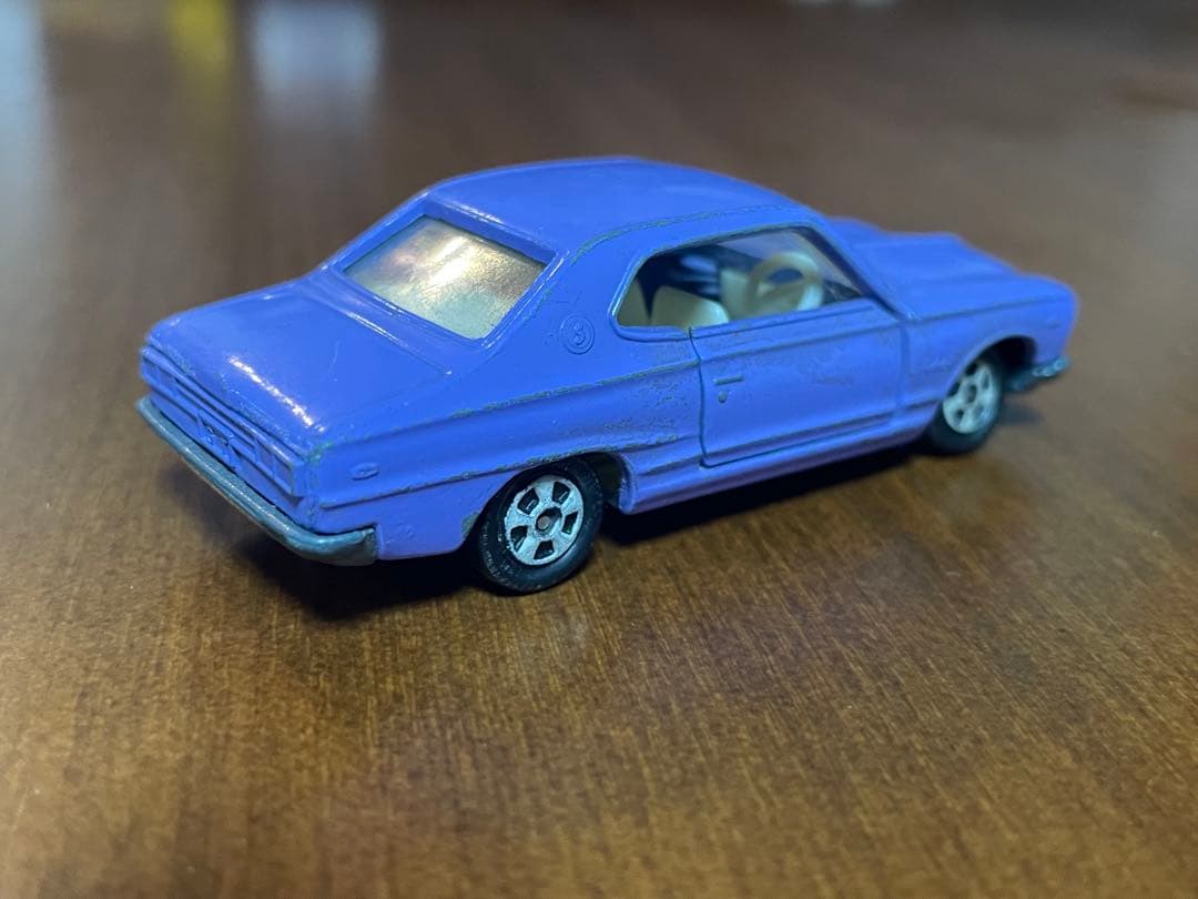 トミカ 日本製 1Aホイール 日産 スカイライン HT 2000 GT ハコスカ